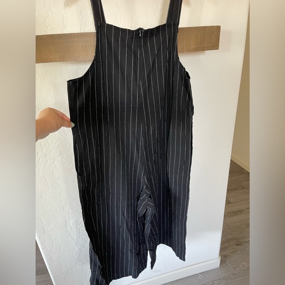 Joah Premium| Black Striped Wide-Leg Jumpsuit, Overall Straps, Size L•••… - Picture 7 of 12